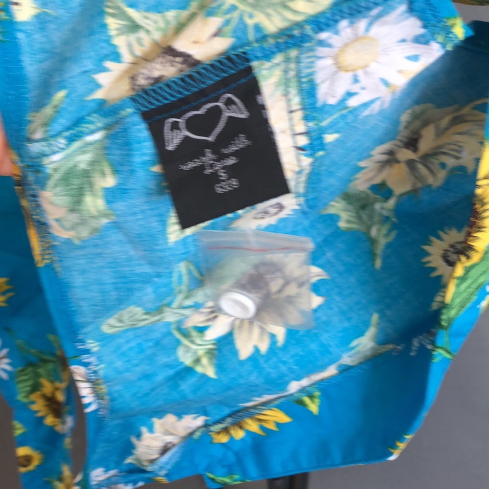 Hell Bunny Turquoise Sunflower Tie-Front Crop Top - Picture 6 of 7